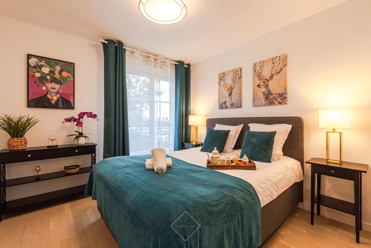 Disneyland Residence Bmyguest Serris Esterno foto